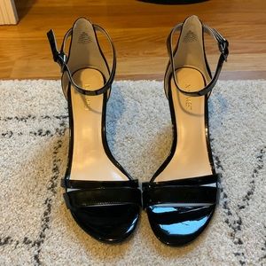 Nine West patent leather strappy heels. Size 9